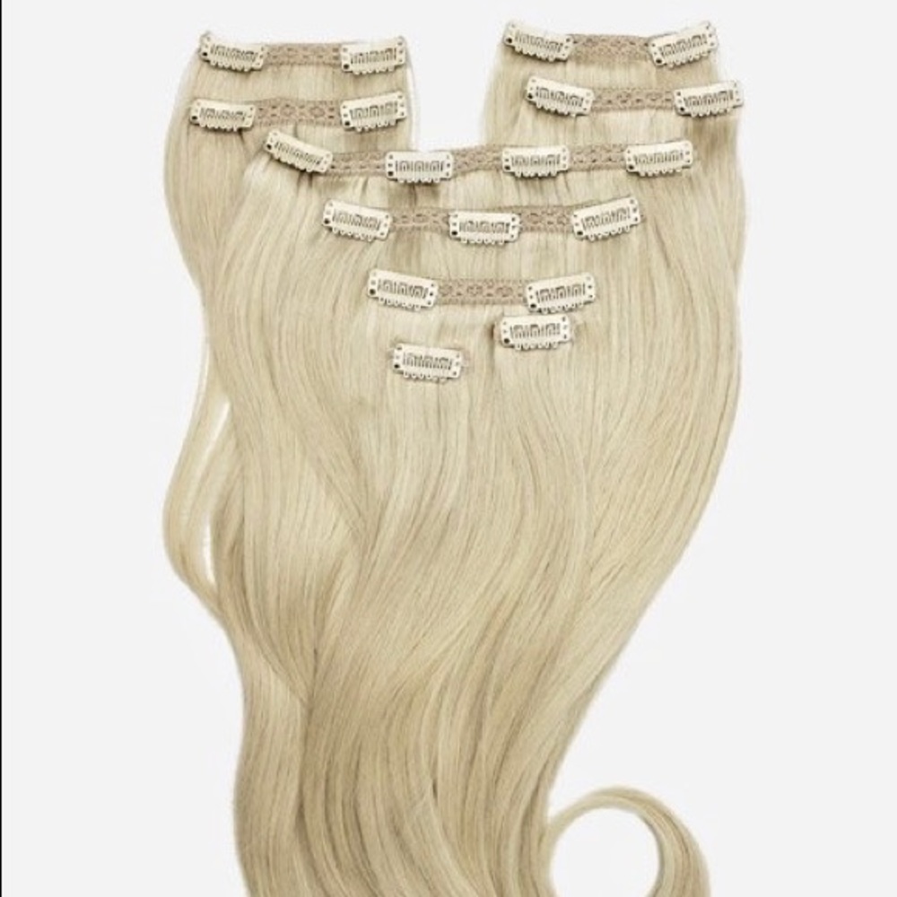 20” Clip In Hair Extensions 230 grams #24